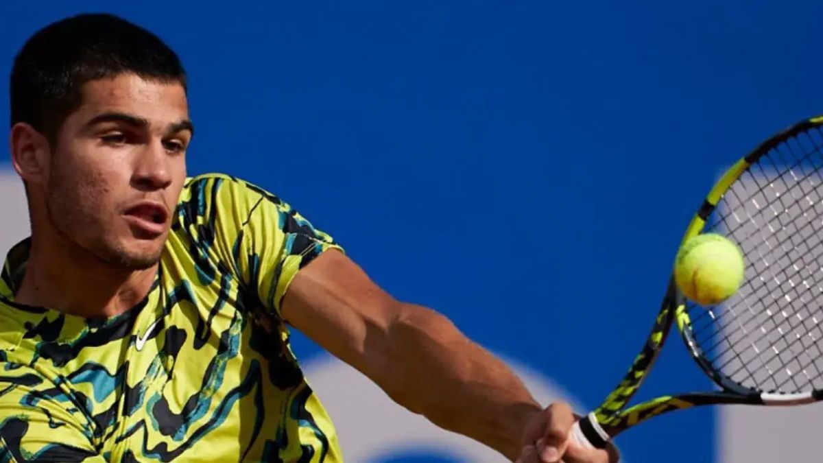 Carlos Alcaraz's Winning Streak Comes to an End at Italian Open
