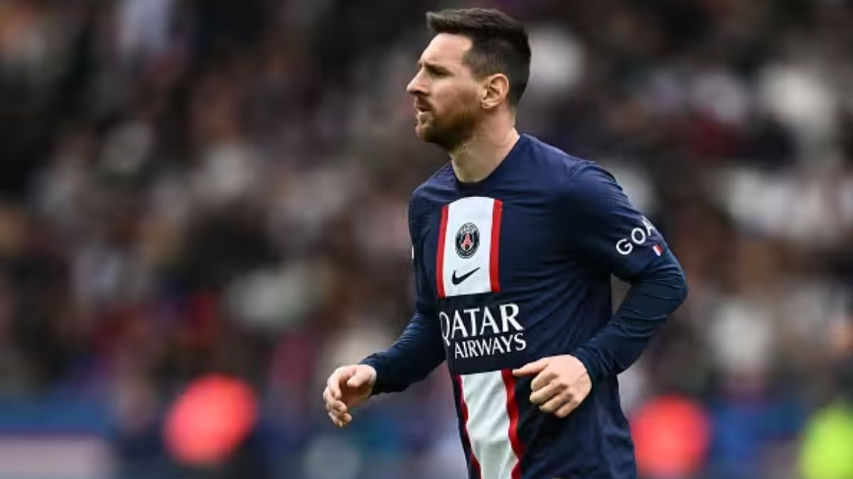 PSG suspended Lionel Messi for 2 weeks upon his unauthorized trip to Saudi Arabia